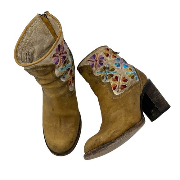 Freebird by Steven Disco Embroidered Leather Ankle Booties Size 7 - Picture 1 of 9
